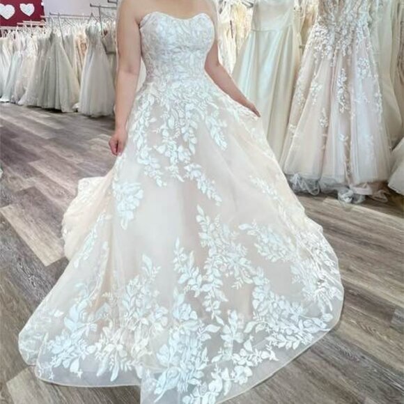 Allure Bridals Dresses Allure 966 Bridal Gown Size 0 Label Poshmark